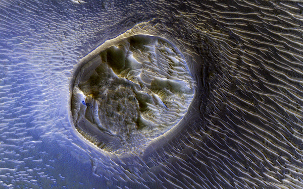 Noctis Labyrinthus Mesa